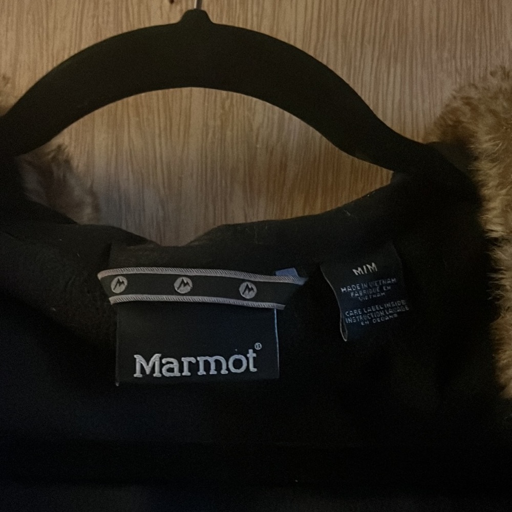 MARMOT Faux Fur Hooded Black Vest/ Size M - Picture 3 of 3